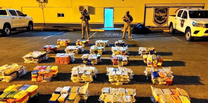 Decomisan más de 800 kilos de droga en Panamá con destino a Europa