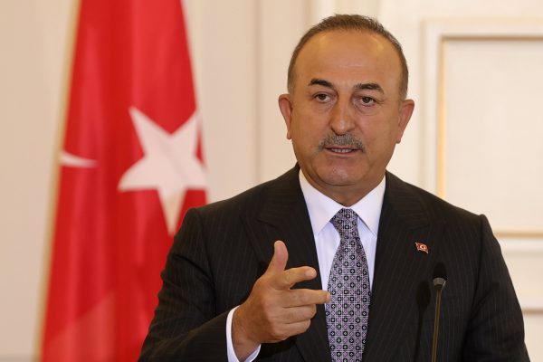 Turquía dará los primeros pasos para la mejora de relaciones con Armenia tras décadas de conflicto