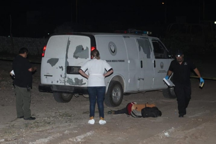 En 24 horas, asesinan a 2 hombres y una mujer en Sinaloa