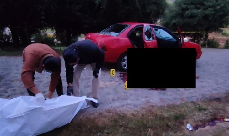 Trasladan cuerpos de los 7 acribillados en carretera Toluca–Valle de Bravo