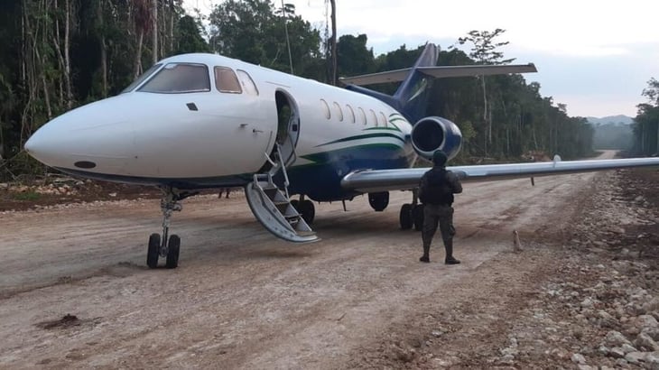 Guatemala incauta cocaína valorada en 14 millones de dólares en un jet