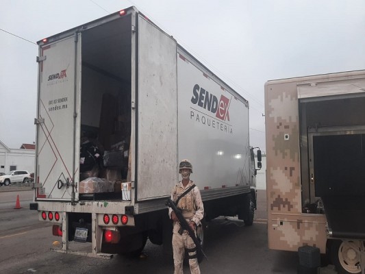 En Allende, Coahuila, aseguran droga en camión de paquetería; es la segunda vez en una semana