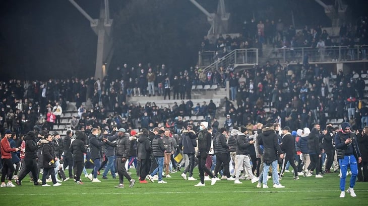 Suspendido un partido de la Copa de Francia por incidentes entre aficionados