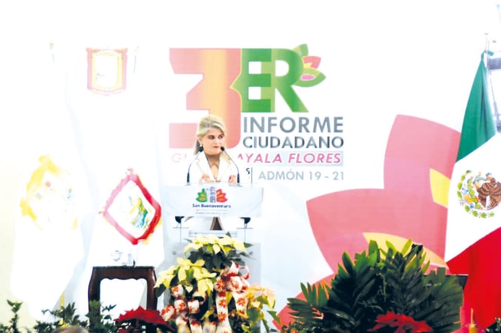 Gladys Ayala rinde a la ciudadanía Tercer Informe de Gobierno