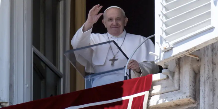 El papa ve 'un problema casi satánico' la violencia contra las mujeres