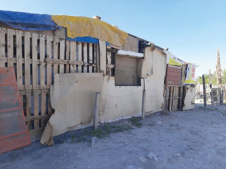 Bomberos de Monclova detectan familias en sectores no urbanizados; les brindan apoyo