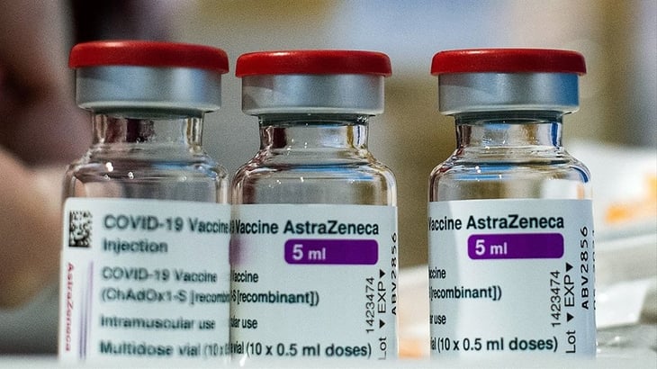 Bolivia recibe un millón de vacunas AstraZeneca donadas por Argentina