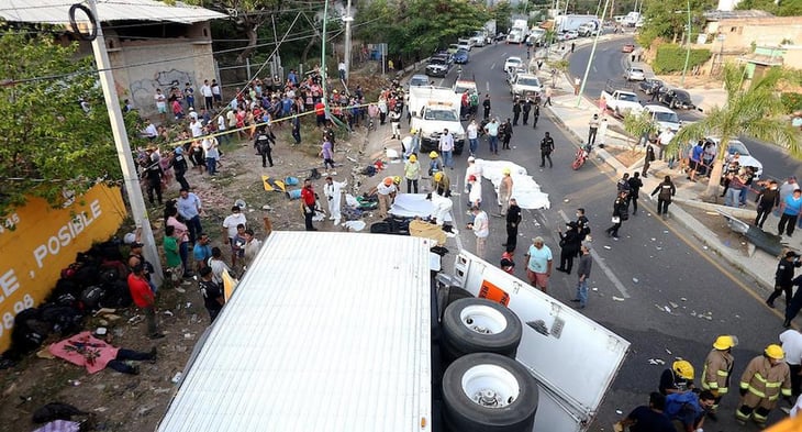 Faltan 13 cuerpos de migrantes por identificar tras accidente de la carretera de Chiapa de Corzo-Tuxtla Gutiérrez