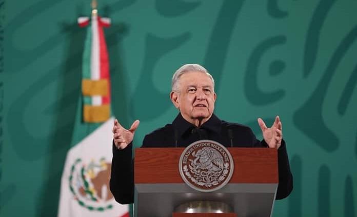 'No se hagan ilusiones, hay plan B para que litio quede en México'