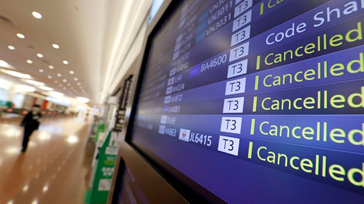 Ómicron provoca la cancelación de más de 5,000 vuelos en todo el mundo