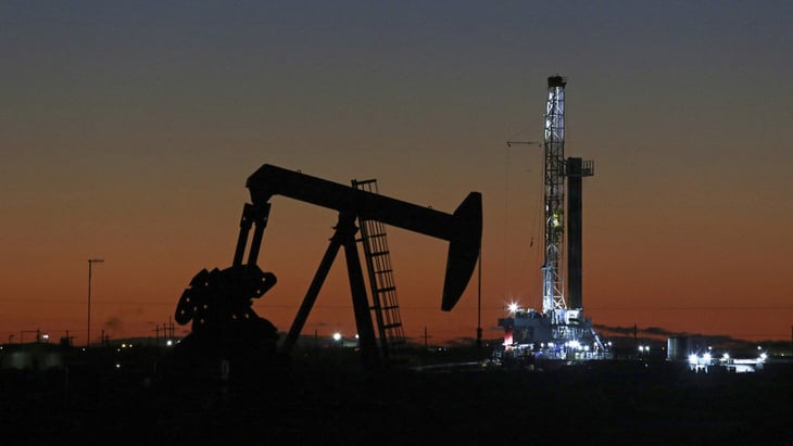 El petróleo Brent sube un 3,35 %, hasta 78,59 dólares