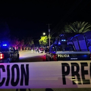 Atacan a balazos a 2 policías de Cuerámaro, Guanajuato