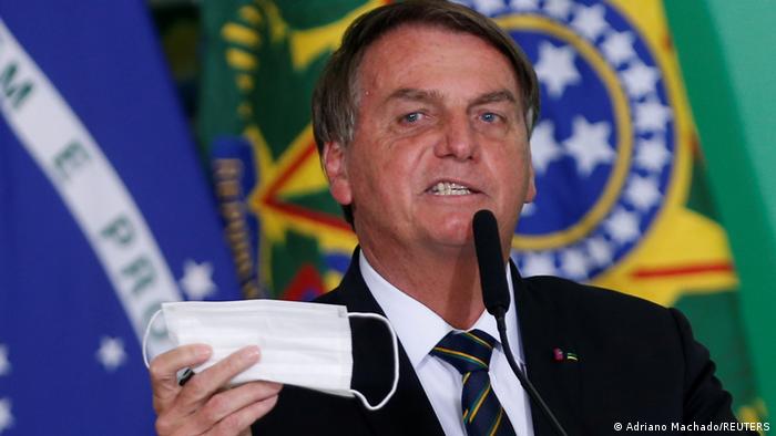 Supremo brasileño autoriza a universidades a exigir comprobante de vacunación
