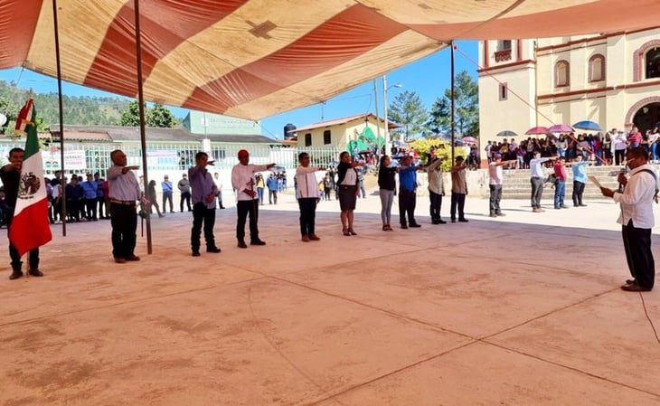 Concluye renovación de 218 autoridades municipales en Oaxaca