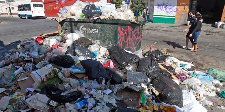 Tras las fiestas, toneladas de basura en América Latina