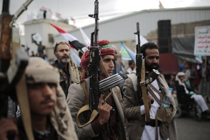 Ejército yemení entra en provincia controlada por los hutíes desde septiembre