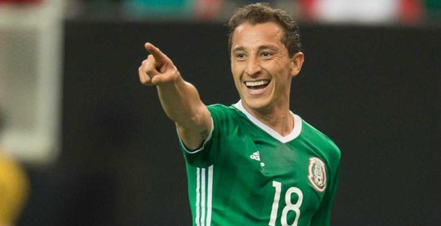 Guardado supera a Hugo Sánchez: el mexicano con más partidos en Europa
