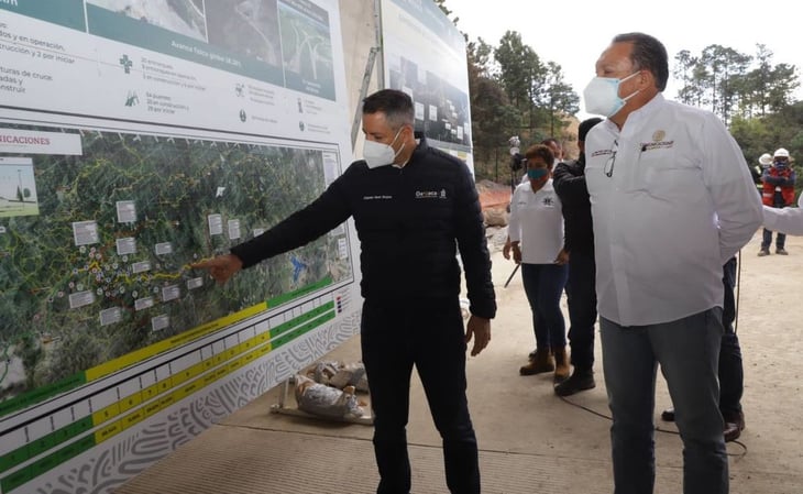 Supervisa Murat construcción de autopista Mitla-Tehuantepec II
