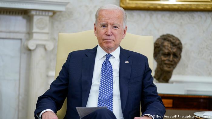 Biden ordena a aseguradoras cubrir gratis 8 test caseros al mes por persona