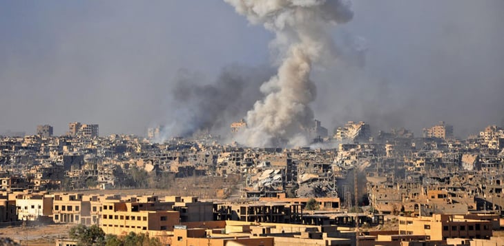 Mueren 5 milicianos progubernamentales en un ataque del EI en Siria