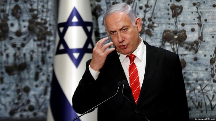 Cientos protestan contra posible acuerdo de culpabilidad de Netanyahu
