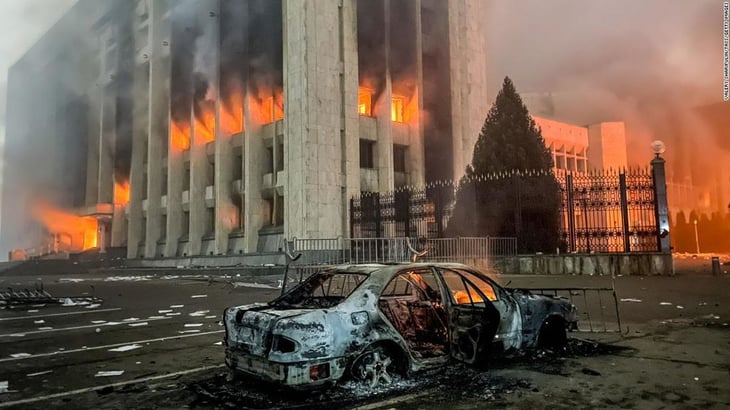 Kazajistán cifra en 225 muertos en violentas protestas y en 4,500 los heridos
