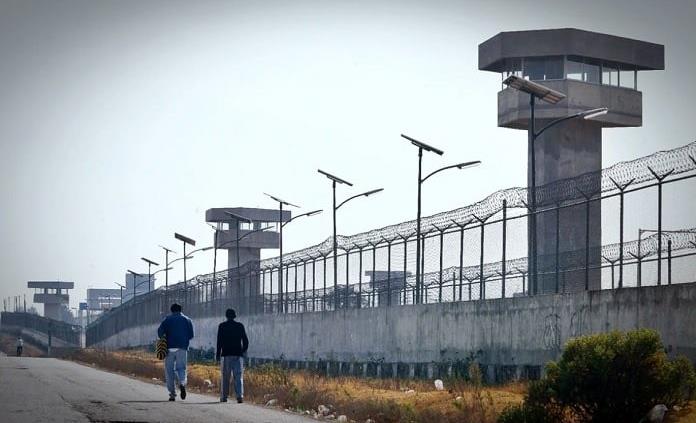 Comparecen exmandos penitenciarios por irregularidades en Ceferesos