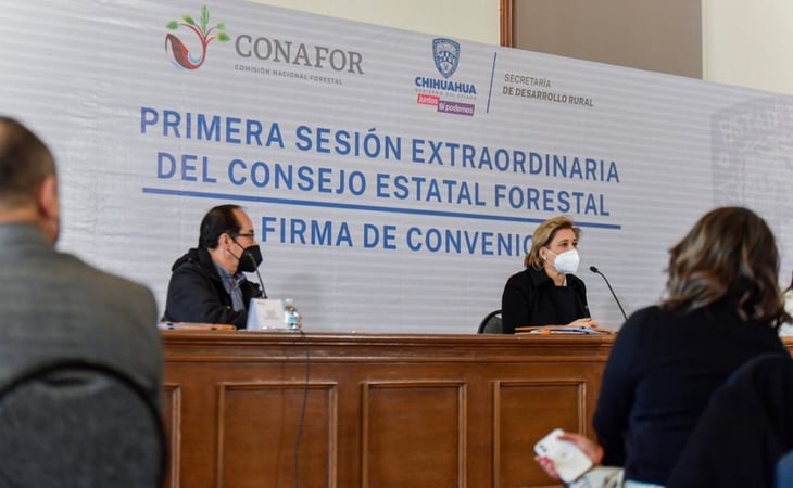 'Fue el primer corrupto del estado', dice Maru Campos sobre Corral