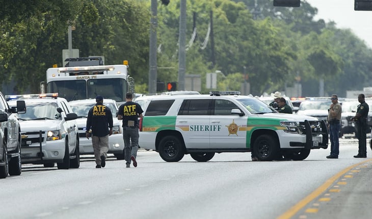 Arrestan a un alumno que disparó e hirió a otro en un colegio de Florida