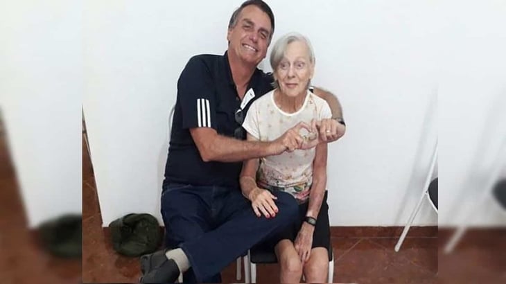 Muere la madre de Bolsonaro a los 94 años