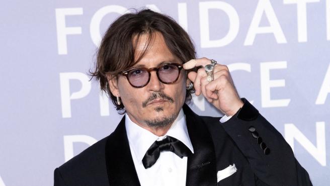 Johnny Depp tras 'destierro' de Hollywood alista proyecto en Francia