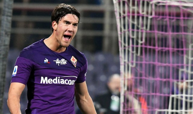 El Fiorentina salva un punto en Cagliari pese a la roja a Odriozola