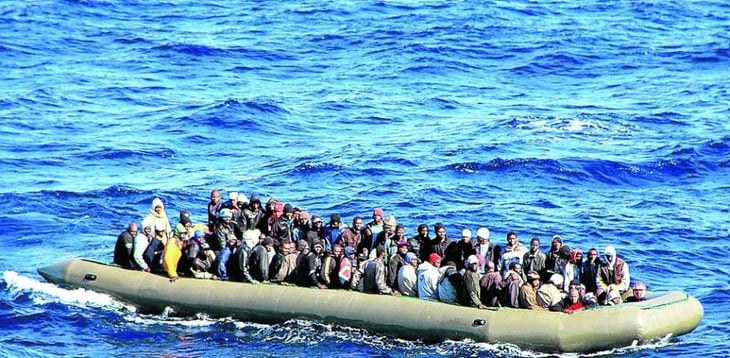 604 personas migrantes interceptadas y devueltas a Libia en la última semana