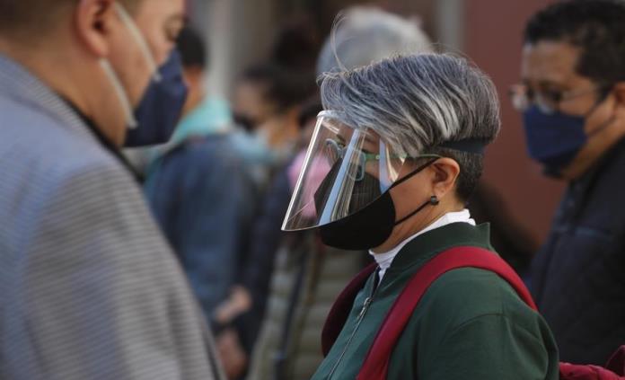 Gobierno mexicano vuelve al centro de las críticas por gestión de la pandemia