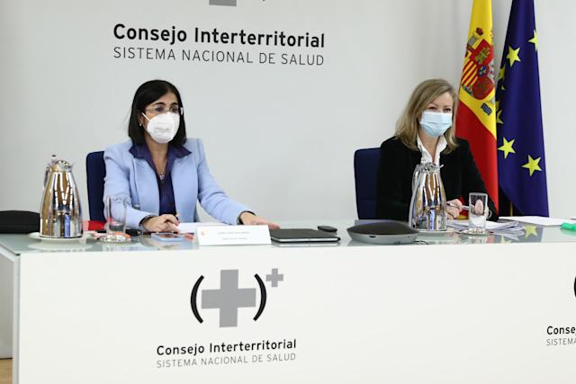 España reduce la incidencia un 21 % en tres semanas, pero sigue muy alta
