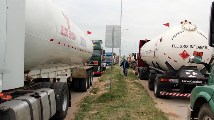 Bolivia enviará 7.5 metros cúbicos diarios de gas a Argentina por dos meses