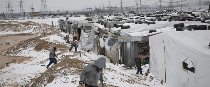 El frío atraviesa las lonas y deja muertes evitables entre desplazados sirios