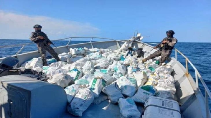 Incautan en El Salvador carga de cocaína valorada en 7.5 millones de dólares