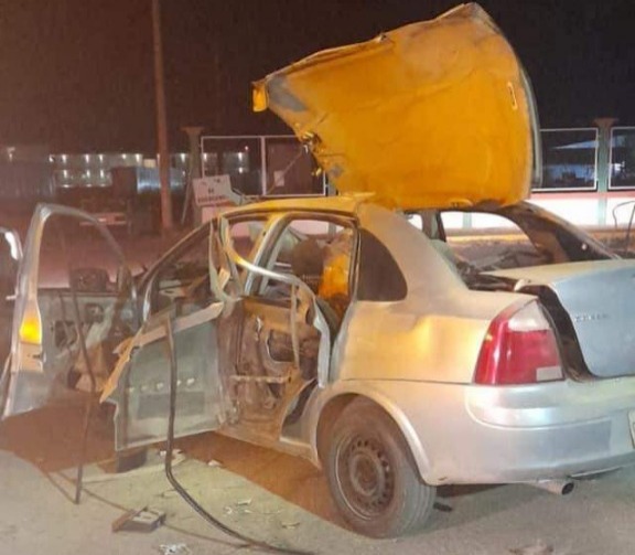 Explota tanque de gas butano dentro de automóvil en Frontera