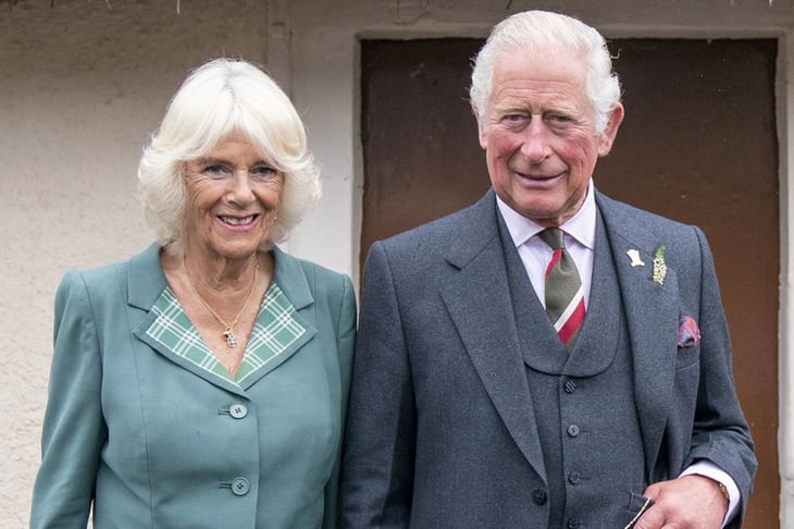 Príncipe Carlos, honrado por deseo de Isabel II de que Camilla sea consorte