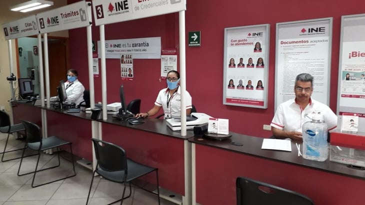 INE de Monclova sostiene campaña de actualización de credencial para votar