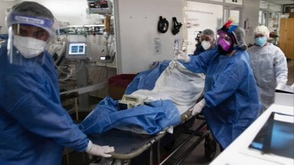 Ecuador registra 2,416 nuevos casos de COVID y acumula 771,565 en pandemia