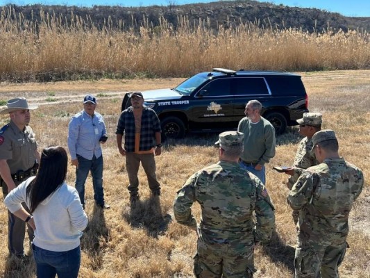 El gobierno de Texas construirán muro fronterizo en la reservación Kickapoo