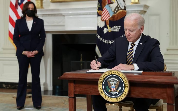 Joe Biden evalúa con el rey saudí el estado del suministro global de energía