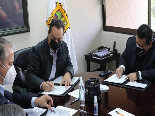 El INE Coahuila y SEDU firman convenio para instalación de casillas en escuelas