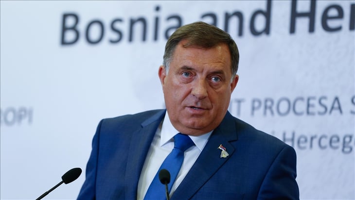 UE advierte a serbobosnios de que se están alejando de perspectiva europea