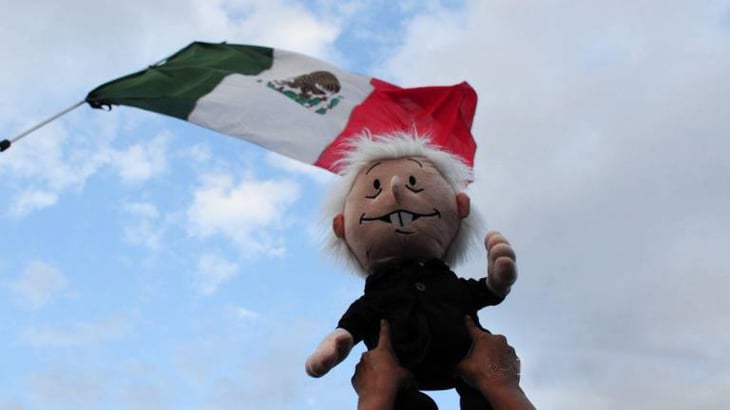 The Economist pone en deuda  democracia de México 