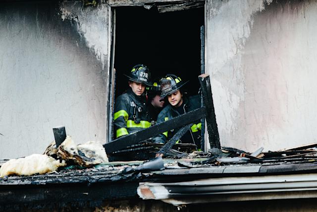 Una mujer y sus cuatro nietos pequeños mueren en un incendio en Pensilvania