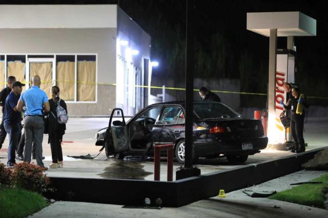 Asesinan a un hombre y una mujer a tiros en una gasolinera en Puerto Rico