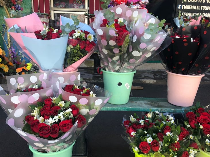 Florerías de Monclova mantienen sucursales abiertas las 24 horas por San Valentín